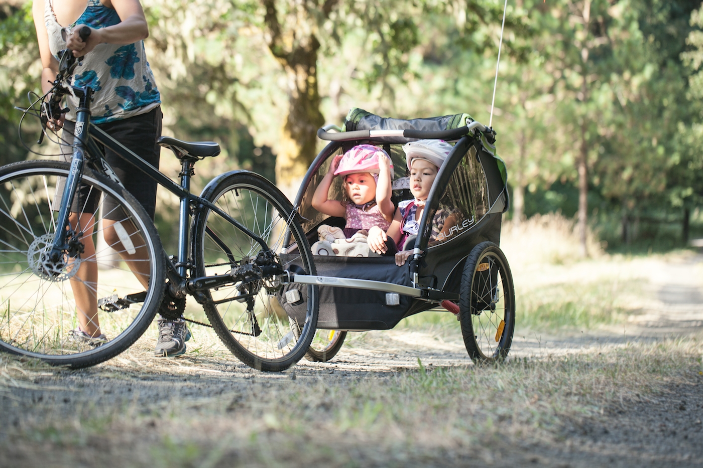 米国の自転車用ベビーカー「バーレー」2017年7月発売。荷物・ペット用